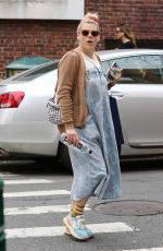 BUSY PHILIPPS Out Shopping in New York 03/07/2022