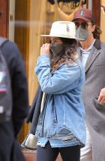 CAMIL ALVES Shopping on Broadway in New York 03/20/2022