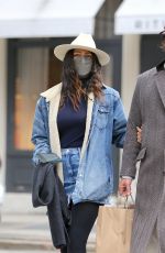 CAMIL ALVES Shopping on Broadway in New York 03/20/2022