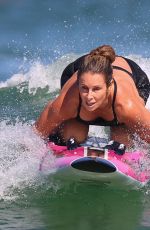 CANDICE WARNER Running Drills on Bondi Beach in Sydney 03/23/2022