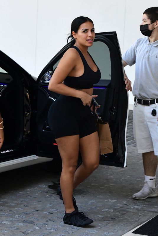 CHANEY JONES Out for Lunch in Miami 02/28/2022