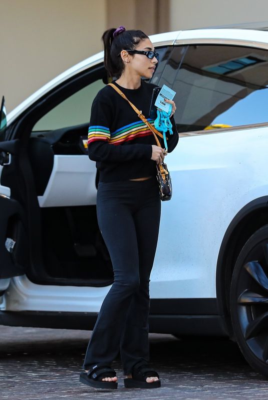 CHANTEL JEFFRIES Arrives at Lunch with a Friend at Montage Hotel in Beverly Hills 03/10/2022