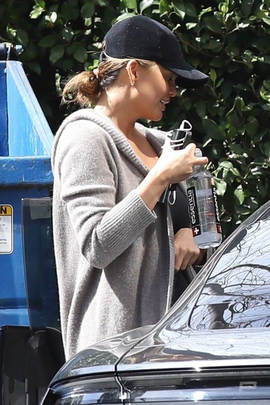 CHRISSY TEIGEN Arrives Back Home in Culver City 03/15/2022