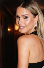 CLAIRE HOLT Ggetting Ready for Vanity Fair Party 03/23/2022