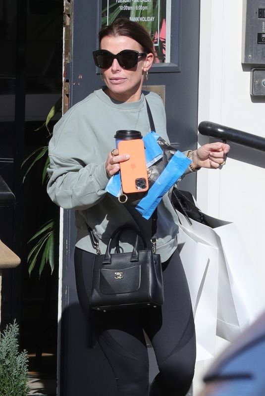 COLEEN ROONEY Out for Coffee and Shopping in Alderley Edge 03/17/2022