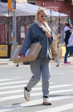 DIANE KRUGER Out in New York 03/07/2022