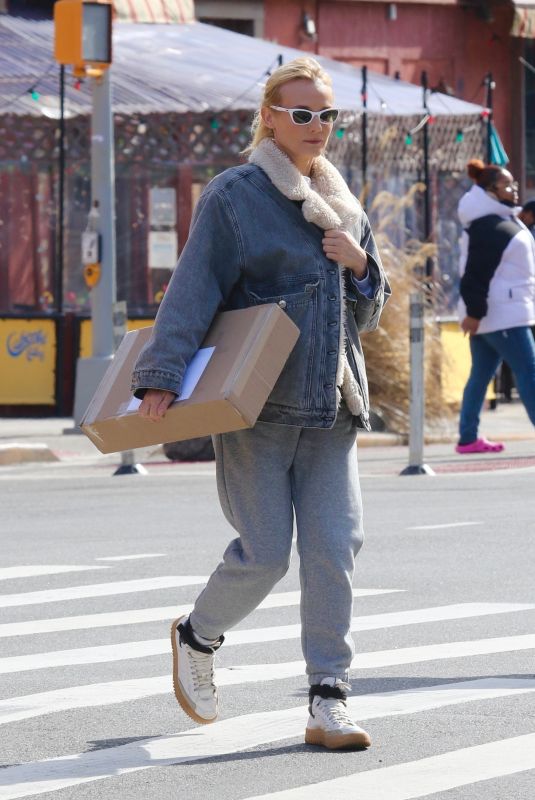 DIANE KRUGER Out Shopping in New York 03/08/2022