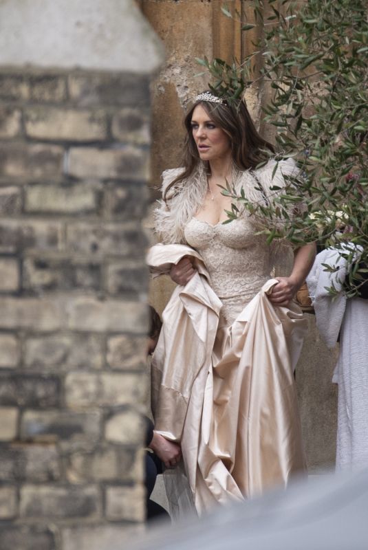 ELIZABETH HURLEY on the Set of Christmas in the Caribbean in London 03/16/2022