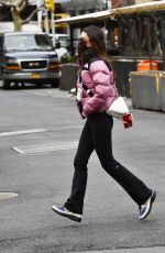 EMILY RATAJKOWSKI Out and About in New York 03/30/2022