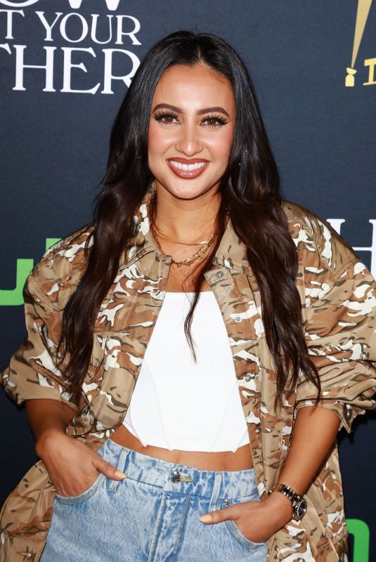 FRANCIA RAISA at How I Met Your Father