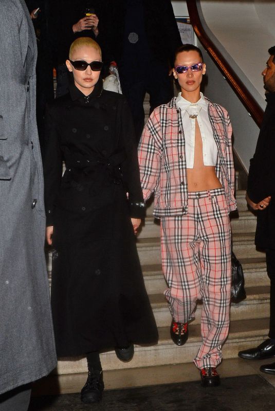 GIGI and BELLA HADID Arrives at Burberry Fashion Show in London 03/11/2022