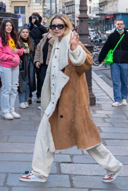GIGI HADID Arrives at Off-white Fashion Show in Paris 02/28/2022