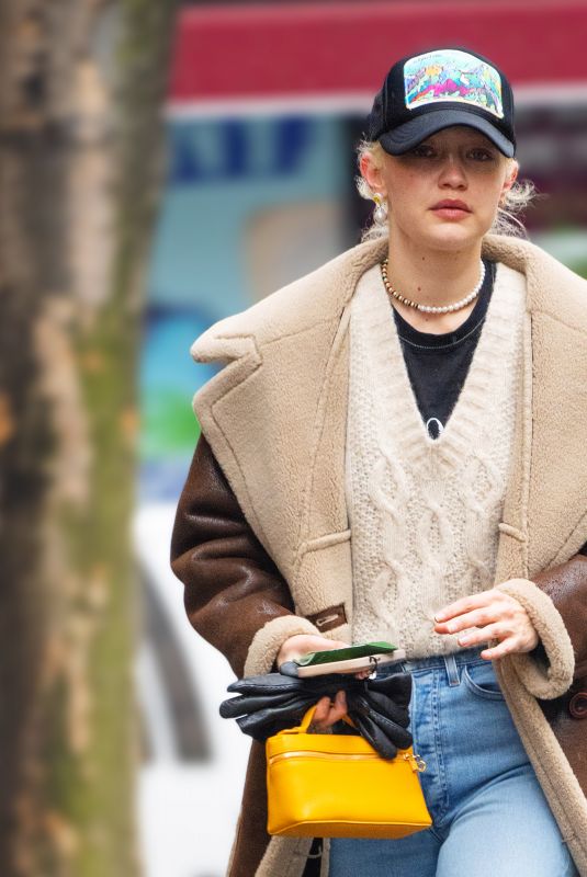 GIGI HADID Out for a Walk in New York 03/17/2022