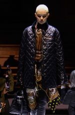 GIGI HADID Walks Runway at Burberry Fashion Show in London 03/11/2022
