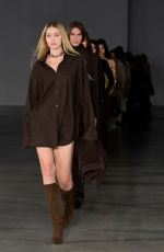 GIGI HADID Walks Runway at Ludovic De Saint-sernin Fashion Show in Paris 03/03/2022