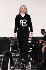GIGI HADID Walks Runway at Ralph Lauren Fall 2022 Show in New York 03/22/2022
