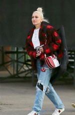 GWEN STEFANI in Ripped Denim Out in Los Angeles 03/21/2022