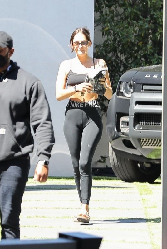 HAILEY BIEBER and KENDALL JENNER Leaves Kylie Jenner