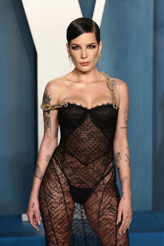 HALSEY at Vanity Fair Oscar Party in Beverly Hills 03/27/2022