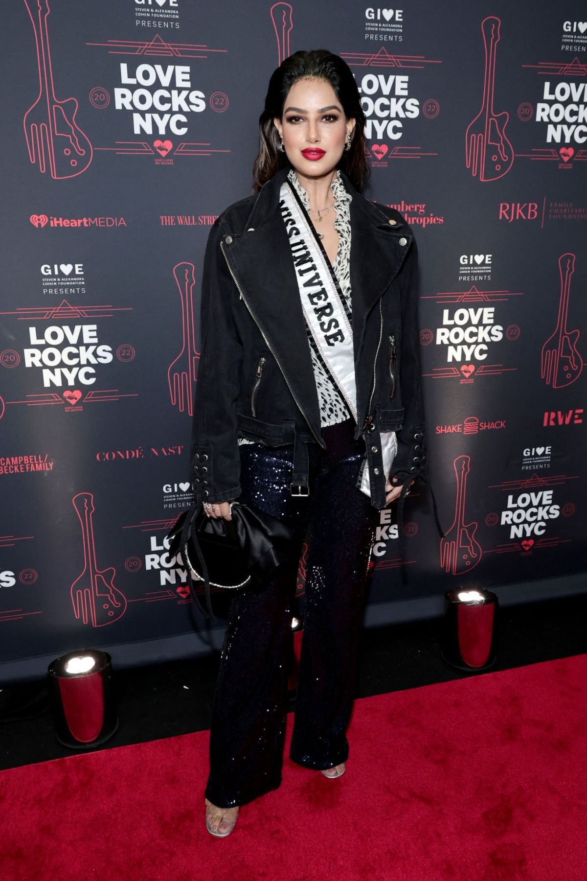 HARNAAZ SANDHU at 6th Annual Love Rocks NYC Benefit Concert for God's Love  We Deliver in New York 03/10/2022 – HawtCelebs