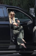 HEIDI KLUM and Tom Kaulitz Visiting a Place for Sale in the West Hollywood 03/03/2022