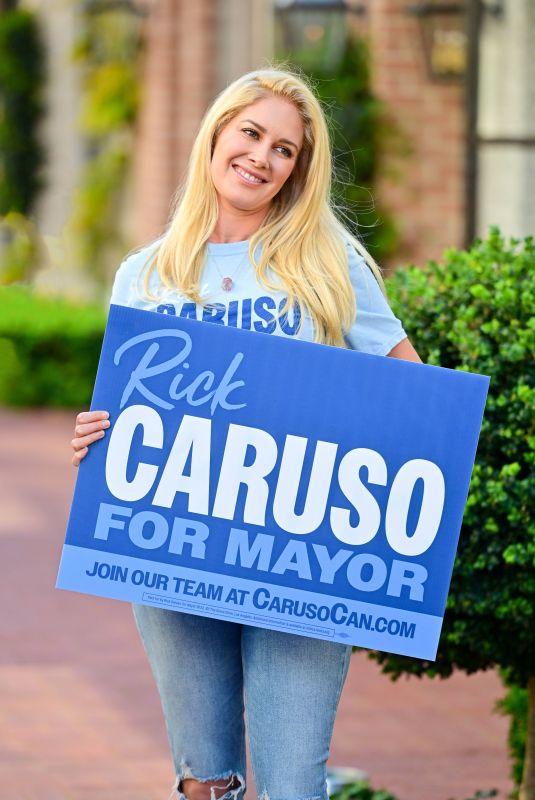 HEIDI MONTAG Show Support for Rick Caruso’s Campaign for Mayor of Los Angeles 03/30/2022