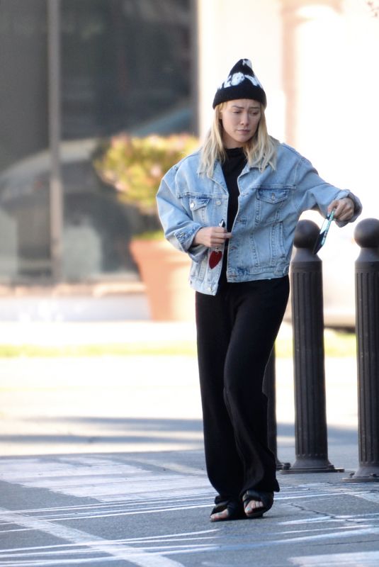 HILARY DUFF Out for Grocery Shopping in Los Angeles 03/08/2022