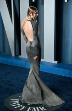 HUNTER SCHAFER at 2022 Vanity Fair Oscar Party in Beverly Hills 03/27/2022