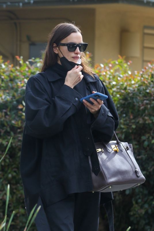 IRINA SHAYK Leaves Bradley Cooper