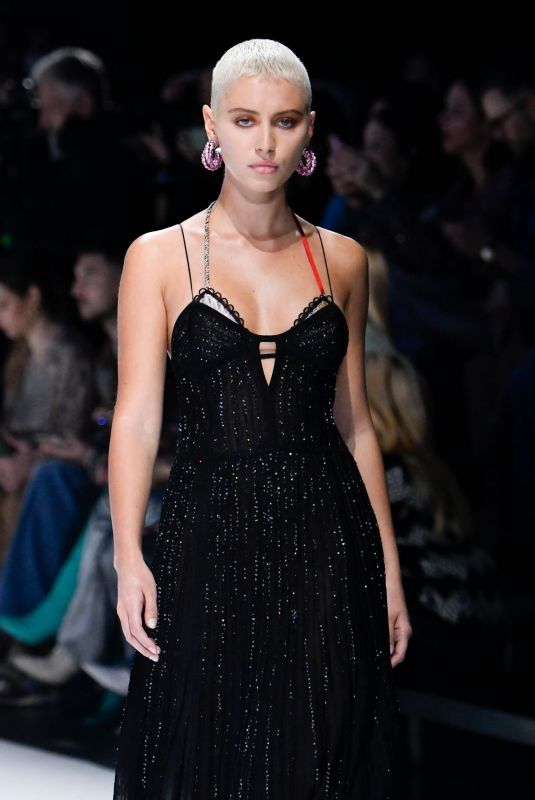 IRIS LAW Walks Runway at Missoni Fashion Show at MFW in Milan 02/25/2022