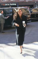 JENNIFER GARNER Arrives at Her Hotel in New York 02/28/2022