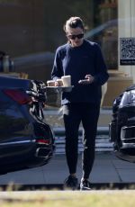 JENNIFER GARNER Out for Coffees in Brentwood 03/16/2022