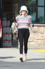 JESSICA HART Out for Grocery in Pasadena 03/19/2022