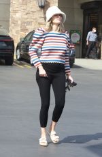 JESSICA HART Out for Grocery in Pasadena 03/19/2022