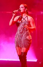 JOANNA JOJO LEVESQUE Performs in San Francisco 03/01/2022