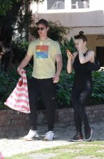 JOEY KING and Steven Piet Shopping at Farmers Market in Studio City 03/27/2022