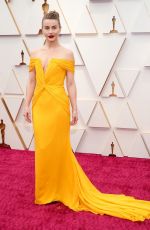JULIANNE HOUGH at 94th Annual Academy Awards at Dolby Theatre in Los Angeles 03/27/2022
