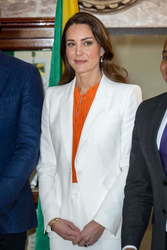 KATE MIDDLETON at Official Meeting with Prime Minister of Jamaica Andrew Holness 03/23/2022