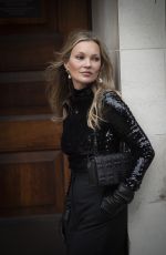 KATE MOSS Leaves Scott