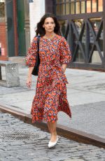 KATIE HOLMES Heafing to Her Apartment in New York 03/14/2022