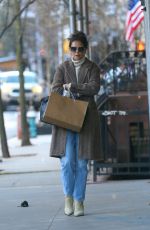 KATIE HOLMES Out in New York 03/29/2022