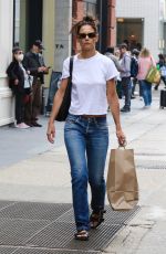 KATIE HOLMES Out Shopping in New York 03/19/2022