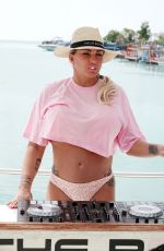 KATIE PRICE and Carl Woods on Holiday in Thailand 03/08/2022