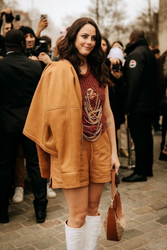 KAYA SCODELARIO Arrives at Loewe Show at Paris Fashion Week 03/05/2022
