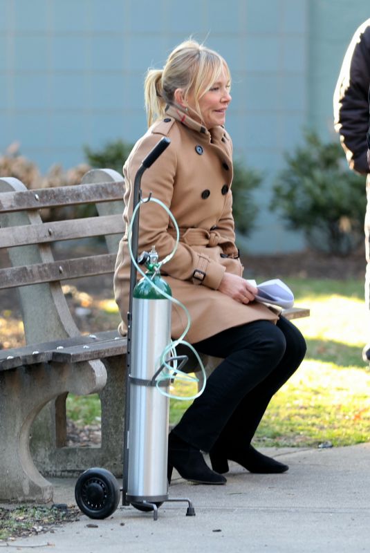 KELLI GIDDISH on the Set of Law and Arder: Special Victims Unit in New York 03/22/2022