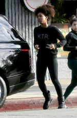 KELLY ROWLAND Leaves a Gym in West Hollywood 02/28/2022
