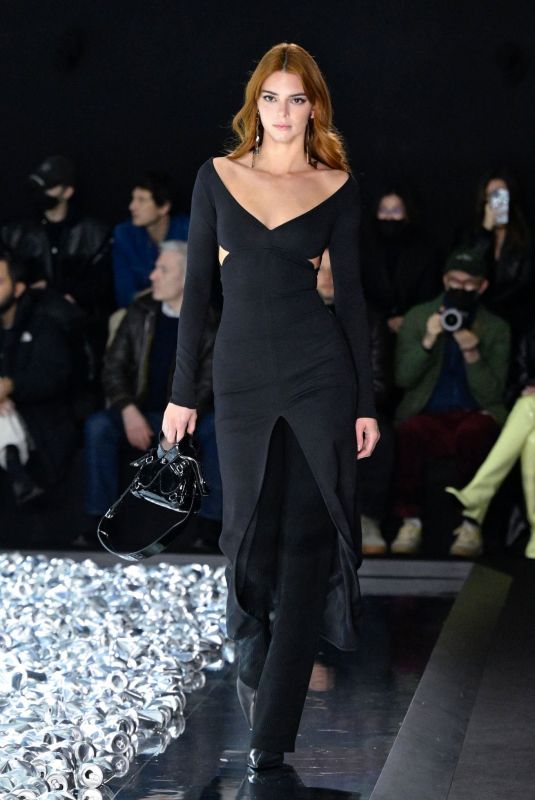 KENDALL JENNER at Vourreges Runway Show at Paris Fashion Week 03/02/2022