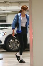 KENDALL JENNER Heading to Yoga Class in Beverly Hills 03/22/2022