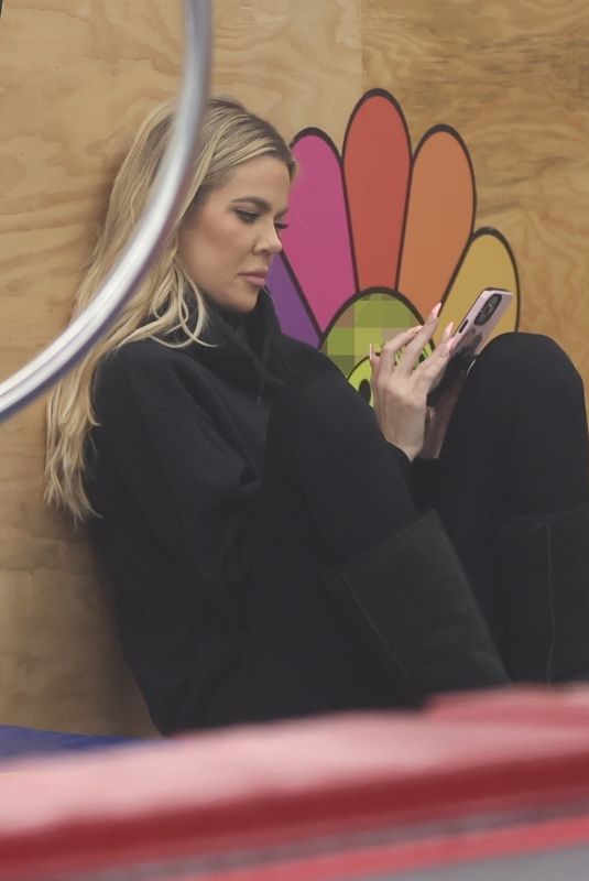KHLOE KARDASHIAN at Her Daughter Gymnastics Class in Woodland Hills 03/04/2022