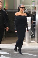 KIM KARDASHIAN Leaves Vogue Offices in New York 03/22/2022